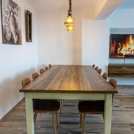 Appartement Koa - Sunset Penthouse à Braşov Extérieur photo